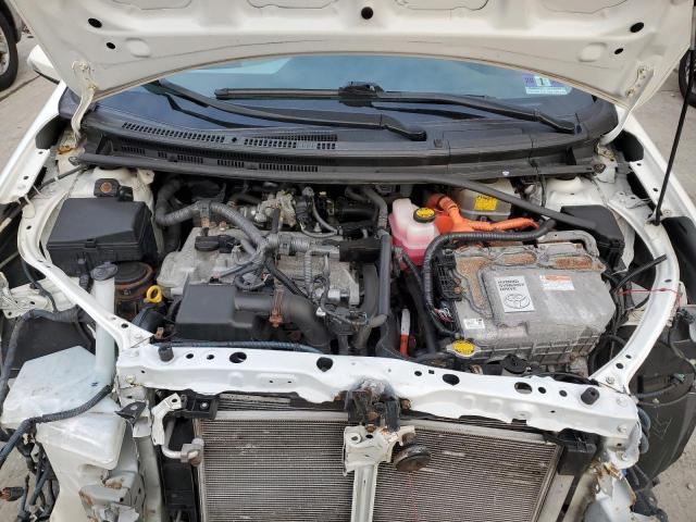Photo 11 from auction – 2012 TOYOTA PRIUS C with VIN JTDKDTB38C1021473