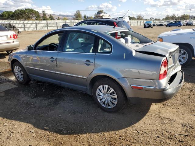 Photo 2 from auction – 2004 VOLKSWAGEN PASSAT GL with VIN WVWMD63B04P048908