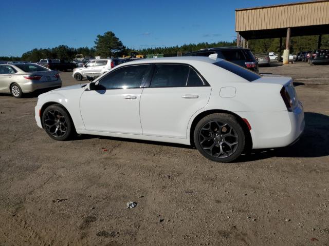 Photo 2 from auction – 2019 CHRYSLER 300 S with VIN 2C3CCABG0KH708126