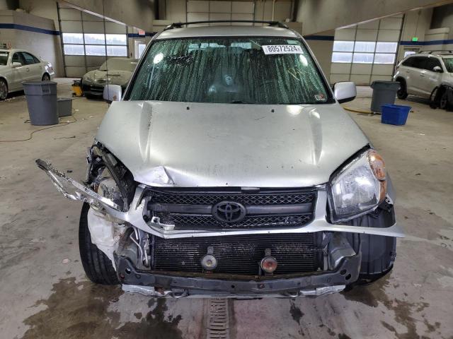 Zdjęcie 5 z aukcji – 2004 TOYOTA RAV4 z VIN JTEGD20V040022575