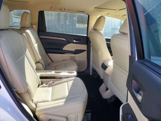 Foto 11 de la subasta – 2017 TOYOTA HIGHLANDER con VIN 5TDDZRFH1HS473827