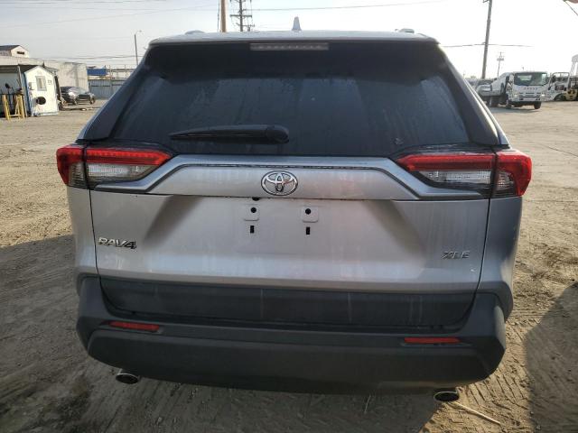 Photo 6 from auction – 2021 TOYOTA RAV4 XLE with VIN 2T3W1RFVXMC106070