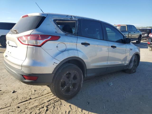 Photo 3 from auction – 2016 FORD ESCAPE S with VIN 1FMCU0F7XGUA04447