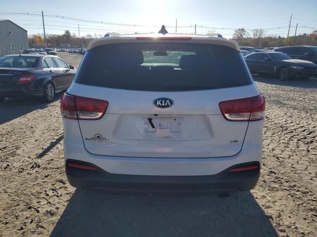 Photo 6 from auction – 2016 KIA SORENTO LX with VIN 5XYPGDA58GG018200