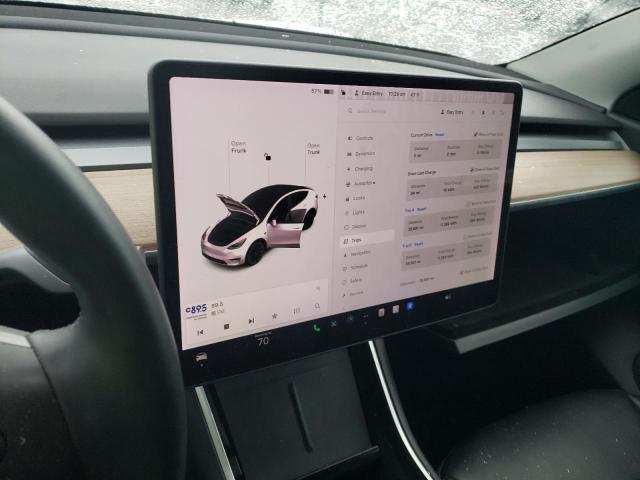 Photo 9 from auction – 2020 TESLA MODEL Y with VIN 5YJYGDEE1LF055587