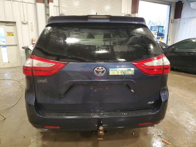 Photo 6 from auction – 2018 TOYOTA SIENNA XLE with VIN 5TDYZ3DC3JS909007