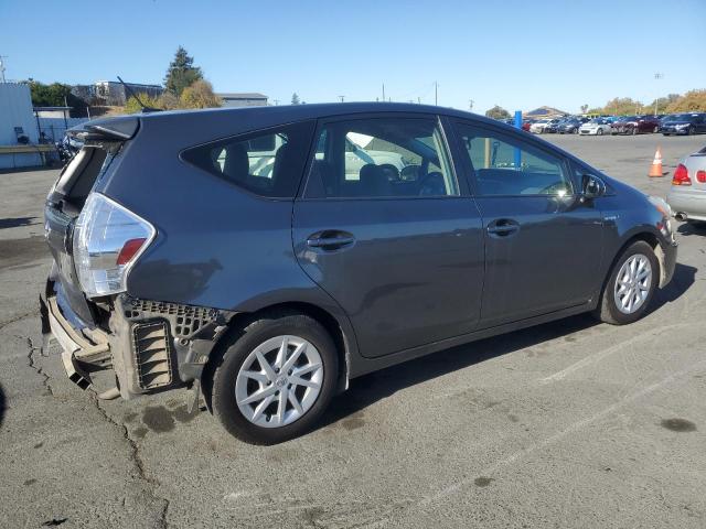 Photo 3 from auction – 2013 TOYOTA PRIUS V with VIN JTDZN3EU0D3231667