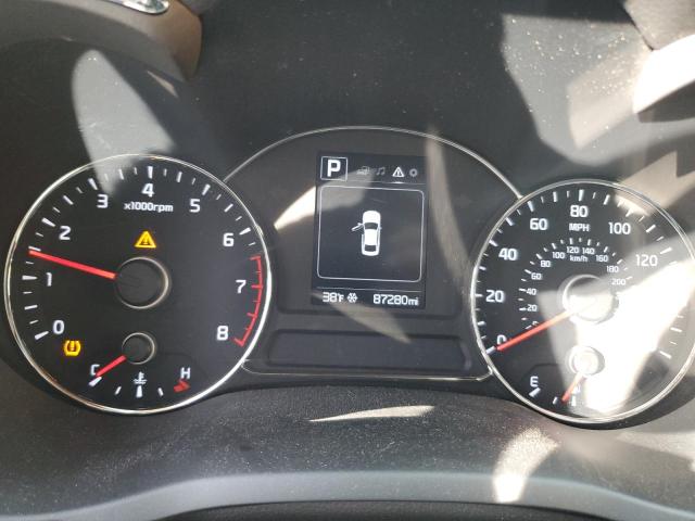 Photo 9 from auction – 2017 KIA FORTE LX with VIN KNAFK5A81H5673543