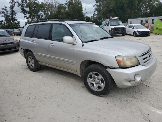 Photo 4 from auction – 2004 TOYOTA HIGHLANDER with VIN JTEGD21AX40085016