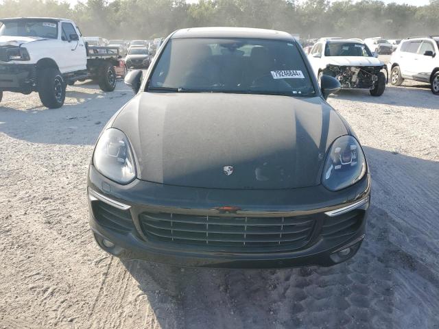 Photo 5 from auction – 2017 PORSCHE CAYENNE with VIN WP1AA2A24HKA80530