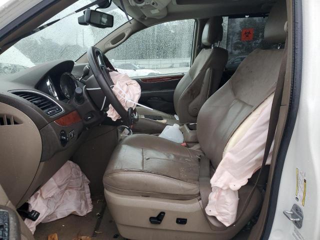 Photo 7 from auction – 2013 CHRYSLER TOWN & COU with VIN 2C4RC1GG3DR509910