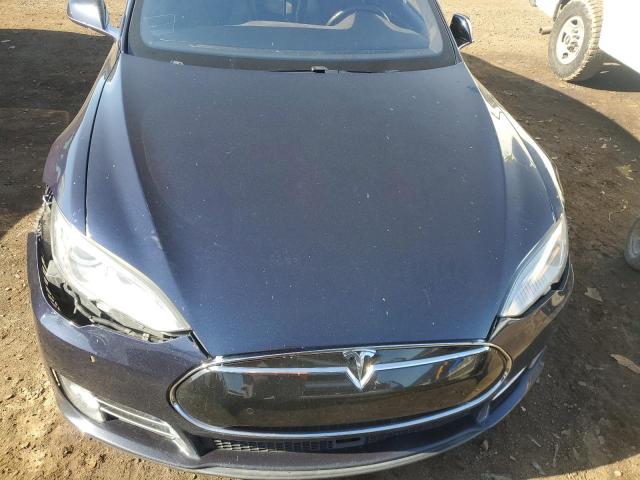 Photo 11 from auction – 2015 TESLA MODEL S 85 with VIN 5YJSA1H26FFP71056