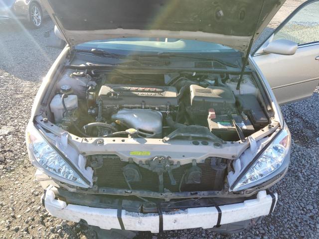 Photo 11 from auction – 2004 TOYOTA CAMRY LE with VIN 4T1BE32K84U896777