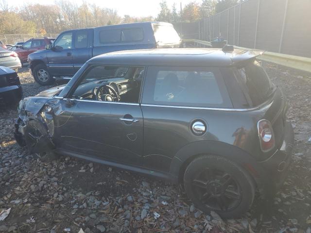 Photo 2 from auction – 2012 MINI COOPER S with VIN WMWSV3C59CTY19320