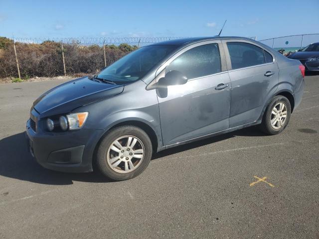 CHEVROLET SONIC LT 2013 مع رقم تعريف المركبة 1G1JC5SB7D4100756 - صورة من المزاد