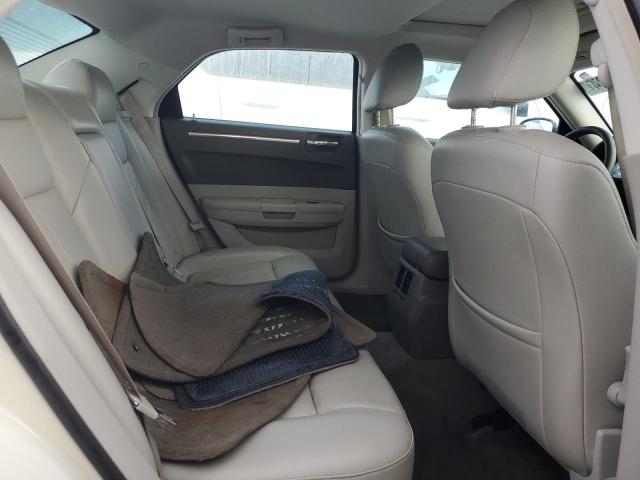 Photo 10 from auction – 2010 CHRYSLER 300 TOURIN with VIN 2C3CA5CV0AH119537