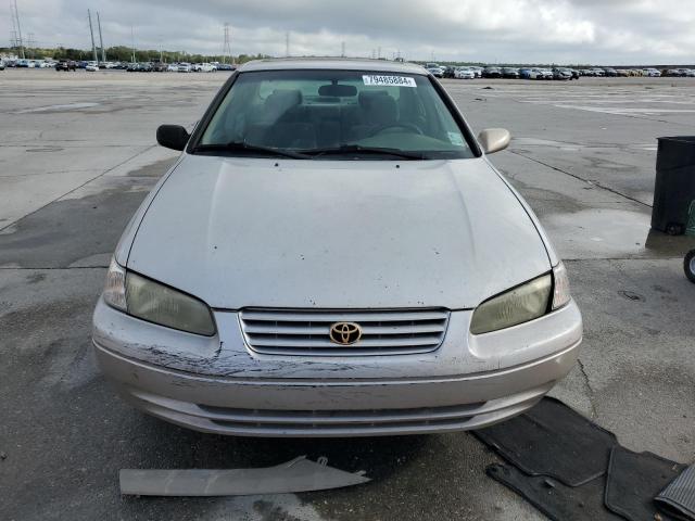 Photo 5 from auction – 1998 TOYOTA CAMRY CE with VIN 4T1BG22K4WU334866
