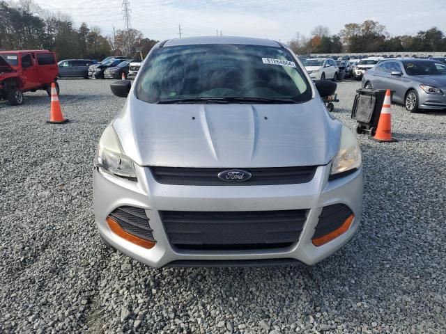 Снимка 5 от търг – 2014 FORD ESCAPE S с VIN 1FMCU0F74EUD22013