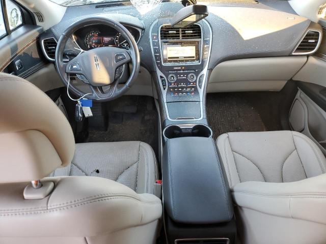 Photo 8 from auction – 2016 LINCOLN MKX RESERV with VIN 2LMTJ8LPXGBL75551