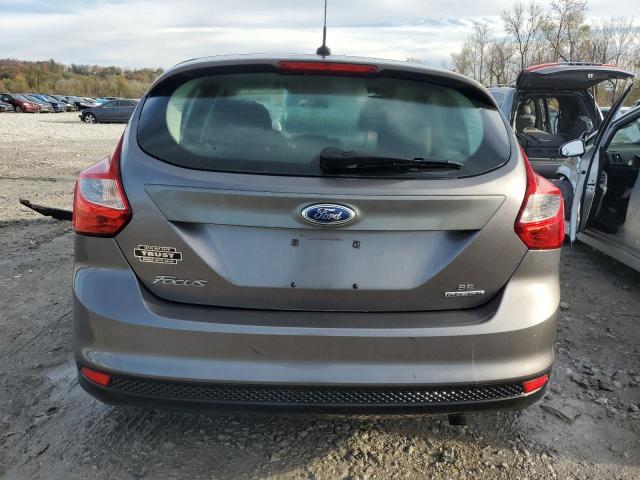 Foto 6 de la subasta – 2014 FORD FOCUS SE con VIN 1FADP3K28EL140290