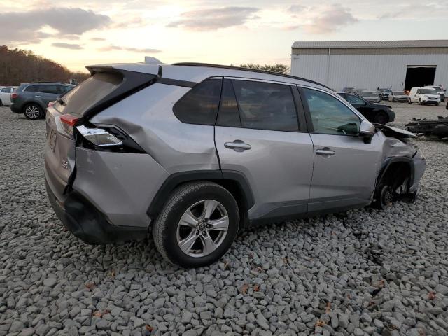 Photo 3 from auction – 2020 TOYOTA RAV4 XLE with VIN 2T3P1RFV0LC063099