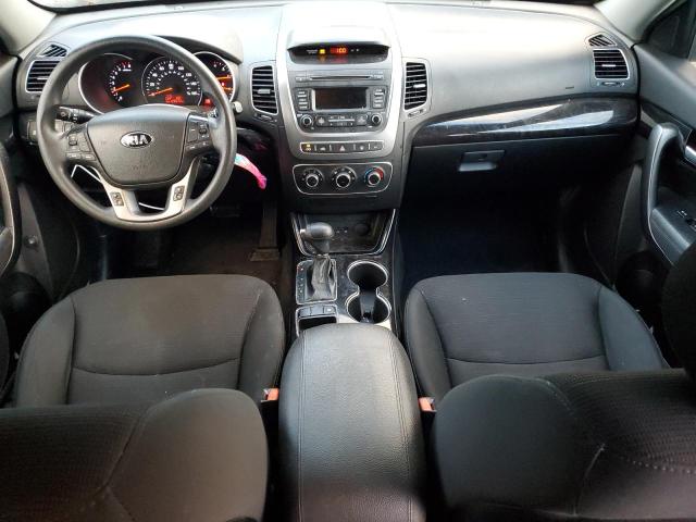 Photo 8 from auction – 2015 KIA SORENTO LX with VIN 5XYKTDA72FG650941