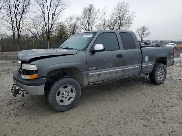 CHEVROLET SILVERADO 2000 with VIN 1GCEK19T8YZ338367 - Photo from auction