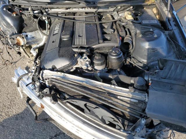 Photo 11 from auction – 2003 BMW 325 CI with VIN WBABN33433PG61379