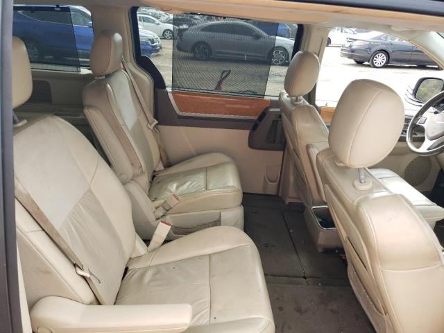 Photo 11 from auction – 2008 CHRYSLER TOWN & COU with VIN 2A8HR64X08R132270