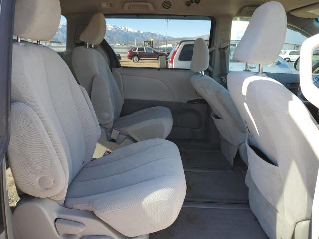 Photo 11 from auction – 2011 TOYOTA SIENNA LE with VIN 5TDJK3DCXBS012208