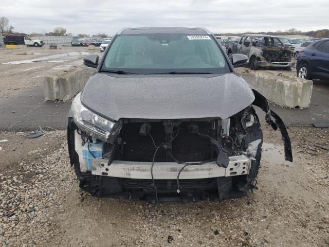 Фото 5 с аукциона – 2018 TOYOTA HIGHLANDER с VIN 5TDDZRFHXJS800716