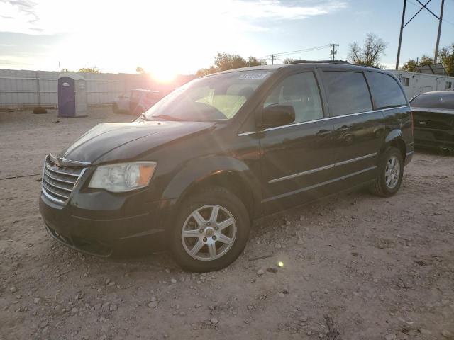 Photo 1 from auction – 2010 CHRYSLER TOWN & COU with VIN 2A4RR5D17AR353947