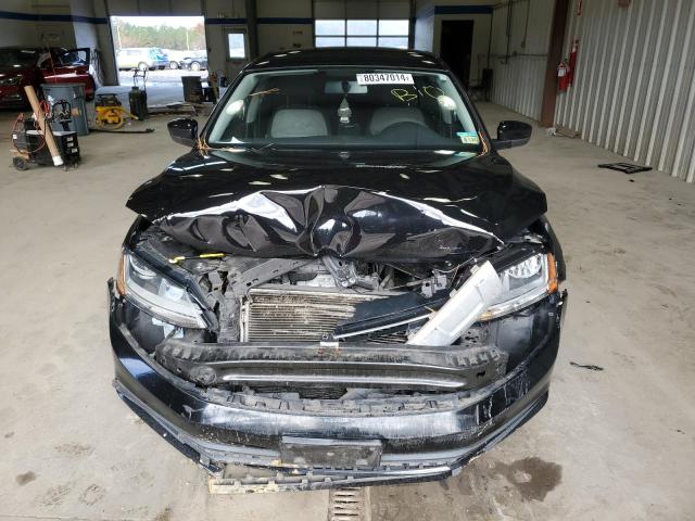 Photo 5 from auction – 2017 VOLKSWAGEN JETTA S with VIN 3VW2B7AJ3HM276374