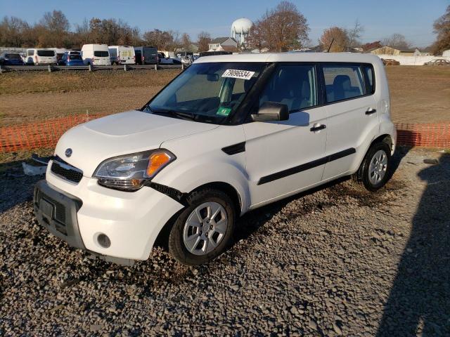 KIA SOUL 2011 with VIN KNDJT2A10B7325255 - Photo from auction