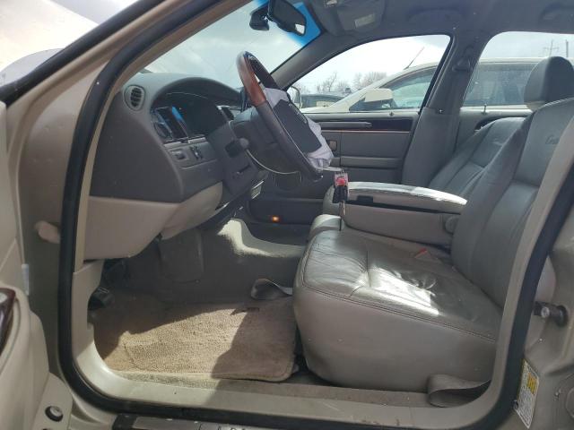 Photo 7 from auction – 2010 LINCOLN TOWN CAR S with VIN 2LNBL8CV7AX628352