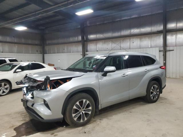 TOYOTA HIGHLANDER 2021 with VIN 5TDGZRBH2MS076334 - Photo from auction