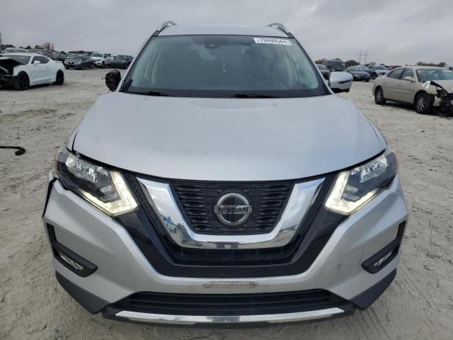 Photo 5 from auction – 2019 NISSAN ROGUE S with VIN 5N1AT2MT5KC752057