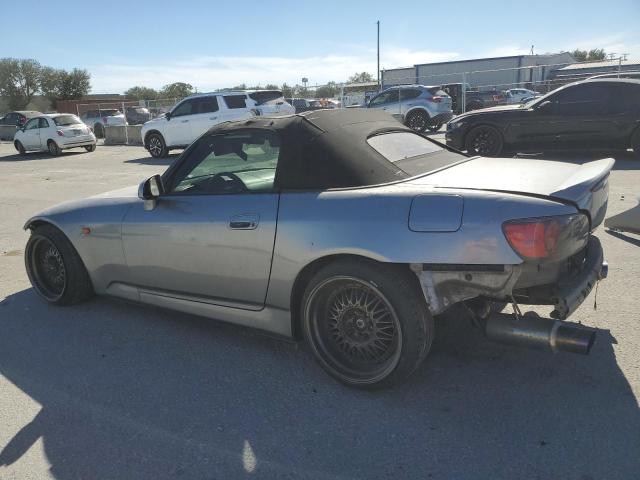 Photo 2 from auction – 2000 HONDA S2000 with VIN JHMAP1143YT006231