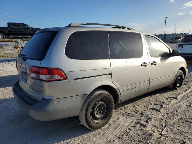 Photo 3 from auction – 2002 TOYOTA SIENNA CE with VIN 4T3ZF19C92U421626