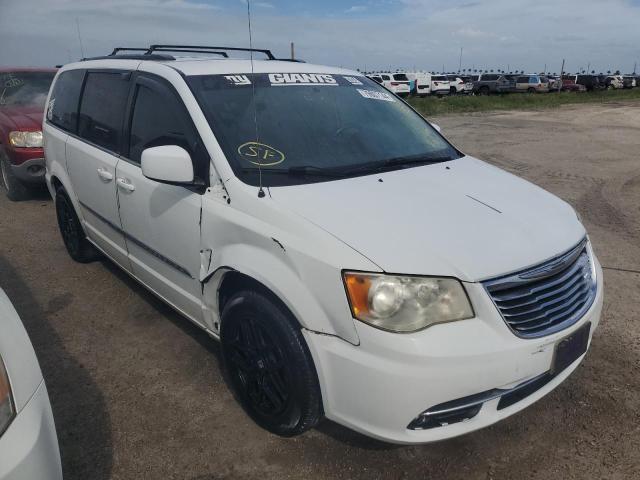 Photo 4 from auction – 2014 CHRYSLER TOWN & COU with VIN 2C4RC1BG7ER157732