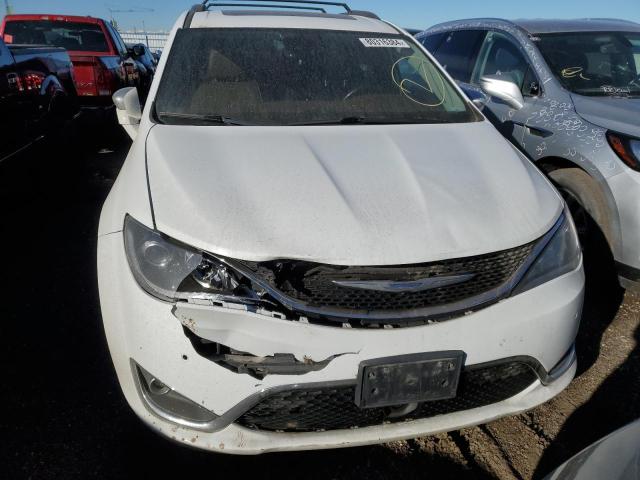 Photo 5 from auction – 2017 CHRYSLER PACIFICA L with VIN 2C4RC1GG4HR504575