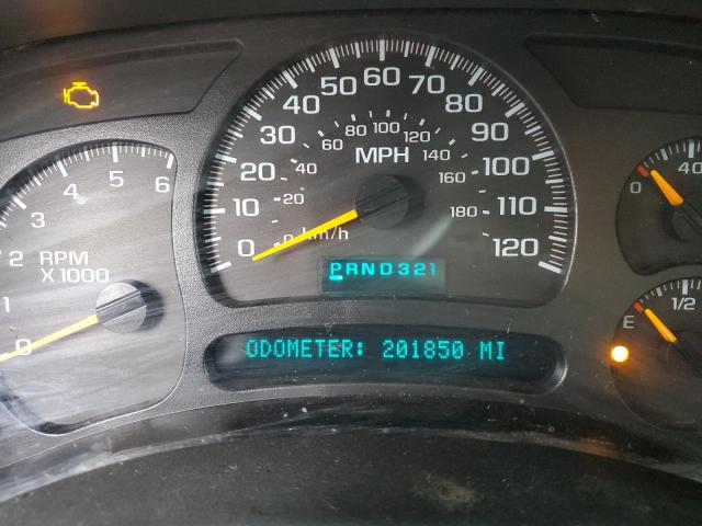 Photo 9 from auction – 2005 CHEVROLET SILVERADO with VIN 2GCEK13T151204474