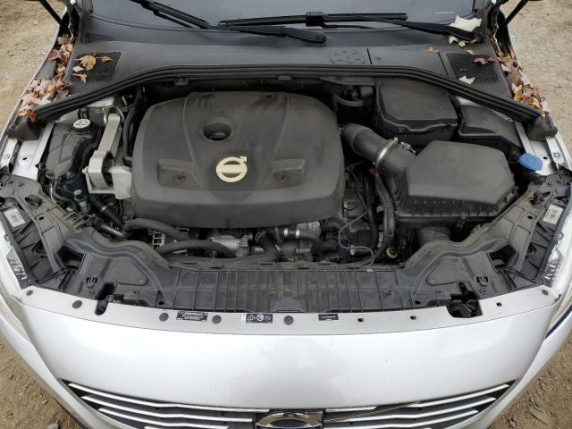 Photo 11 from auction – 2015 VOLVO S60 PREMIE with VIN YV140MFK6F2337300