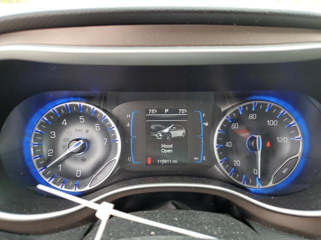 Photo 9 from auction – 2017 CHRYSLER PACIFICA T with VIN 2C4RC1BG2HR667992