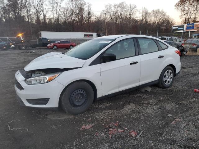 FORD FOCUS S 2017 with VIN 1FADP3E2XHL346369 - Photo from auction