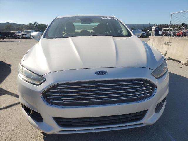 Photo 5 from auction – 2013 FORD FUSION SE with VIN 3FA6P0HR6DR252646