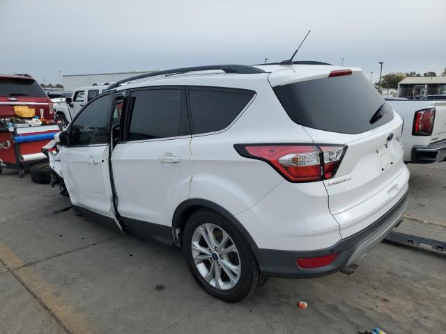 Photo 2 from auction – 2017 FORD ESCAPE SE with VIN 1FMCU0G90HUD96520
