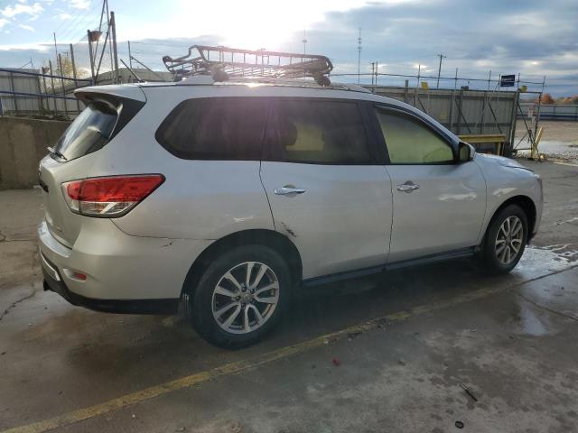 Photo 3 from auction – 2015 NISSAN PATHFINDER with VIN 5N1AR2MM3FC717692