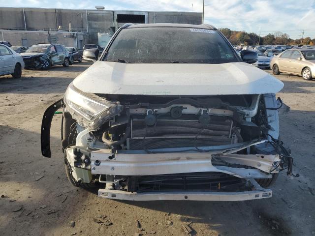 Photo 5 from auction – 2020 TOYOTA RAV4 XSE with VIN JTMEWRFV6LD538890