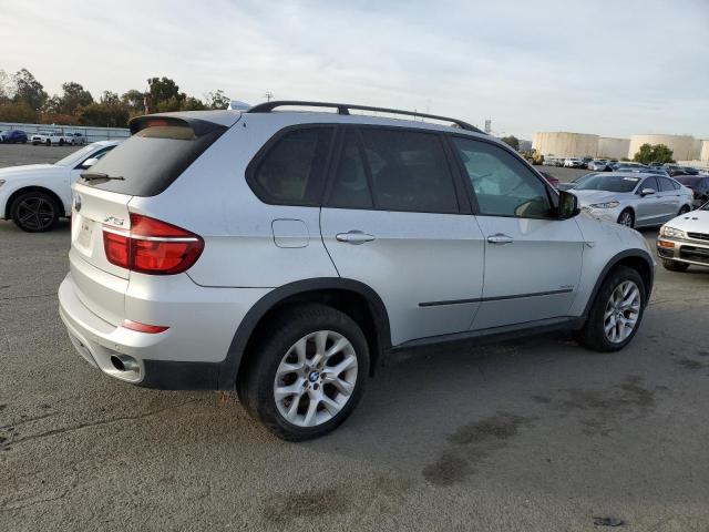 Photo 3 from auction – 2011 BMW X5 XDRIVE3 with VIN 5UXZV4C51BL412385